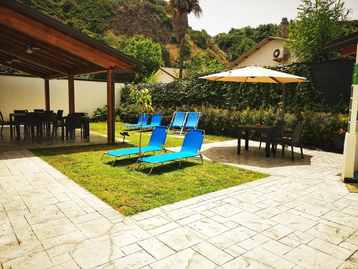 La Casa Di Anna Villa Palmi Luaran gambar
